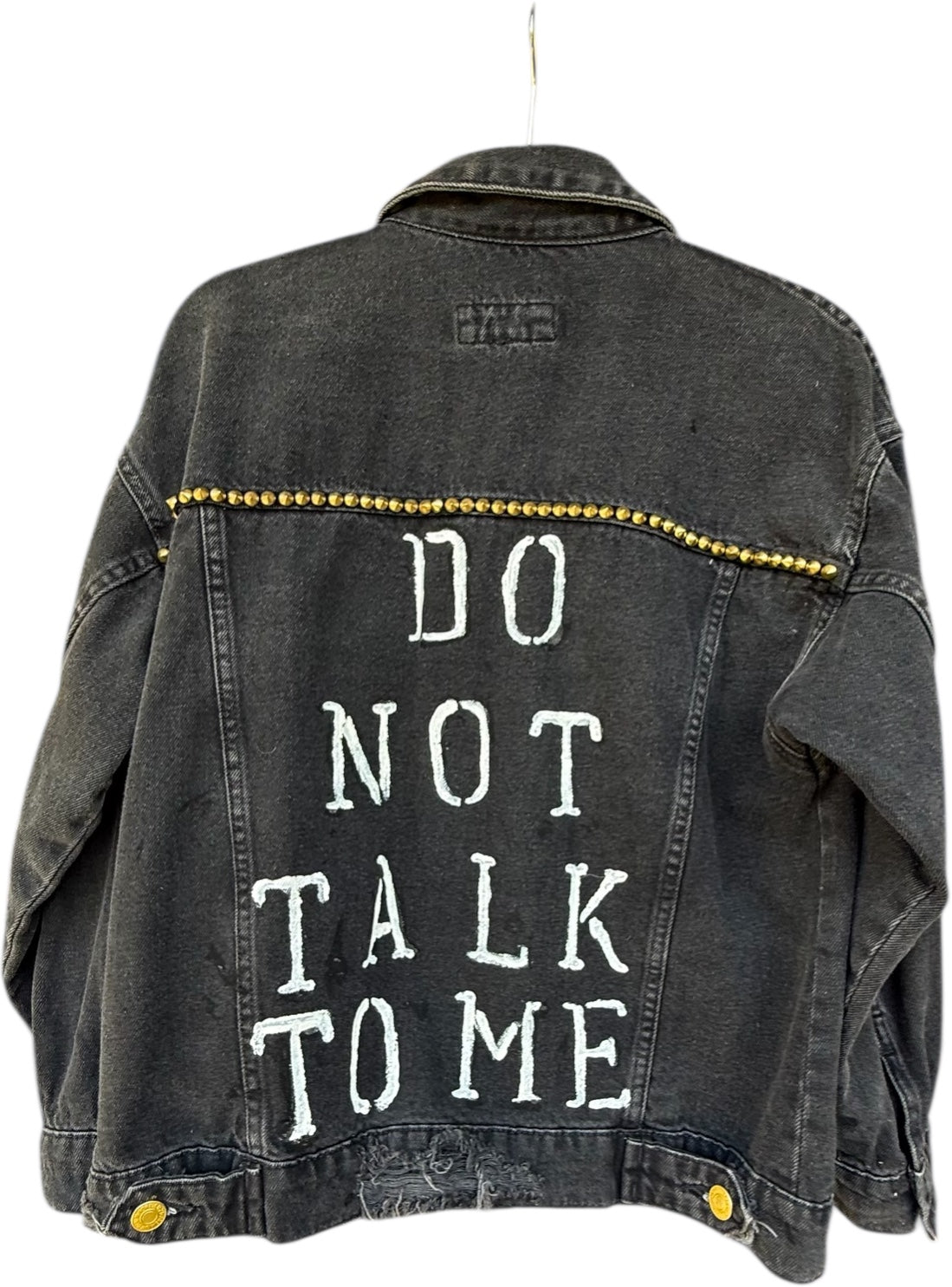 Do not talk to me!