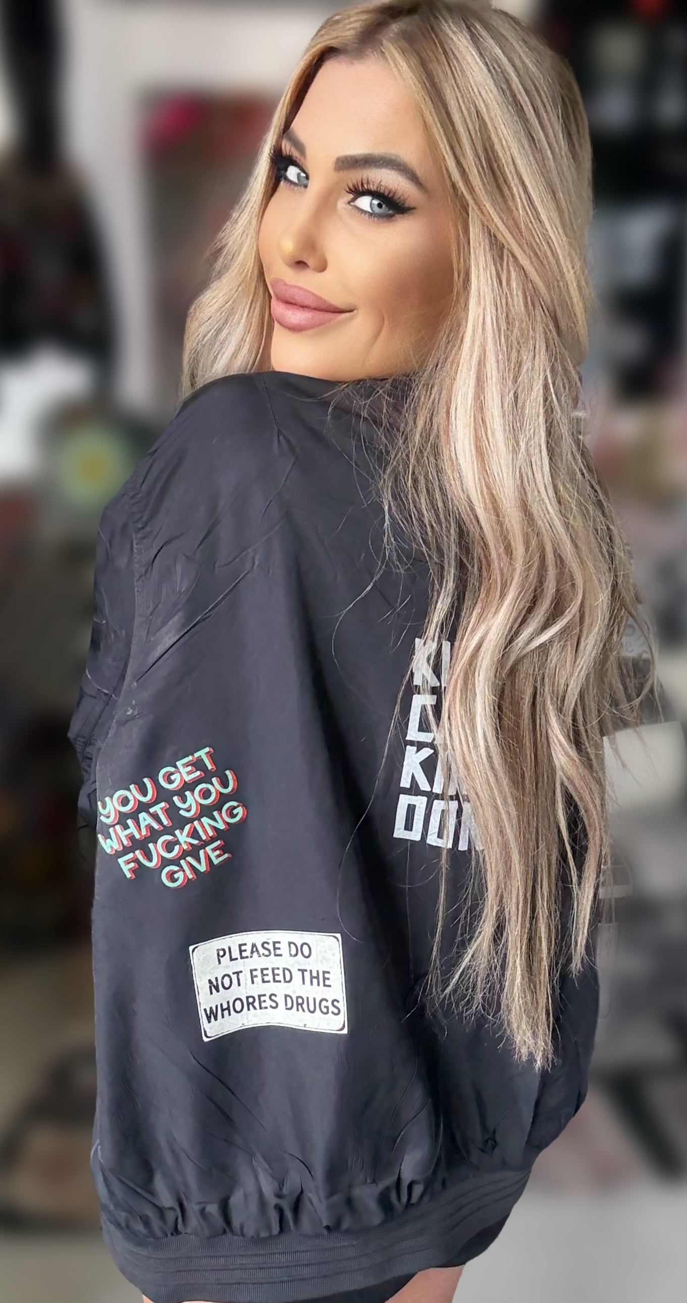 Quote bomber